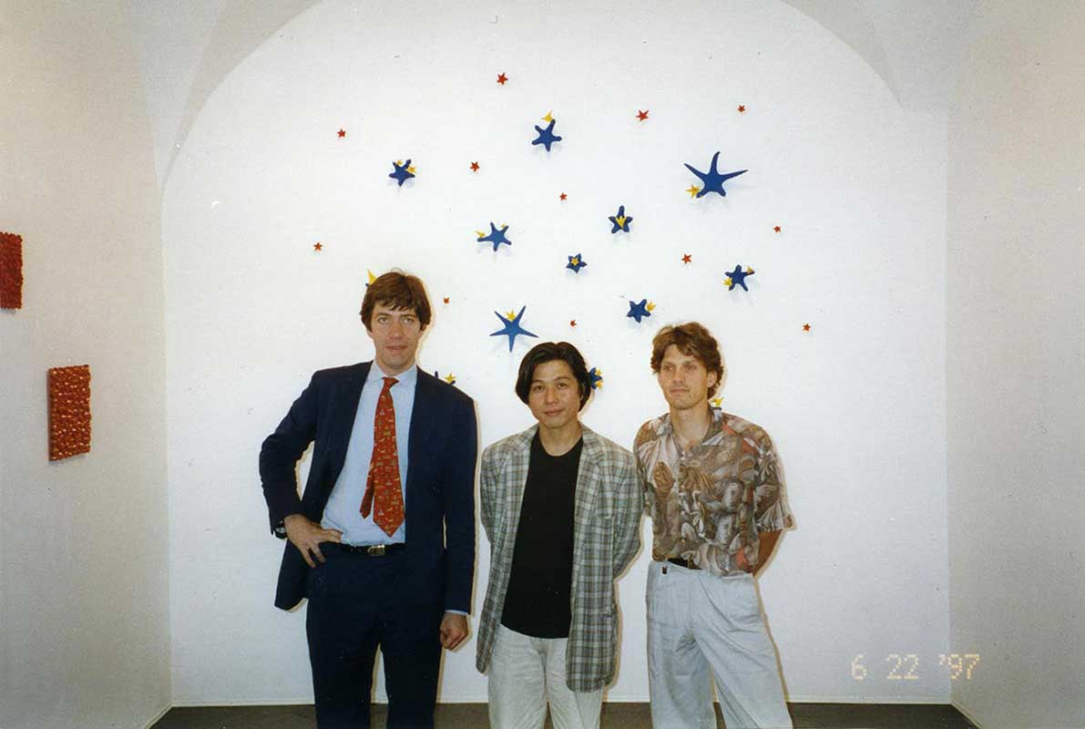 The exhibition at the Trieste Art3 gallery in 1997, 3 people from the left are Paolo Bonzano, Kazumasa Mizokami, Marco Marineri.