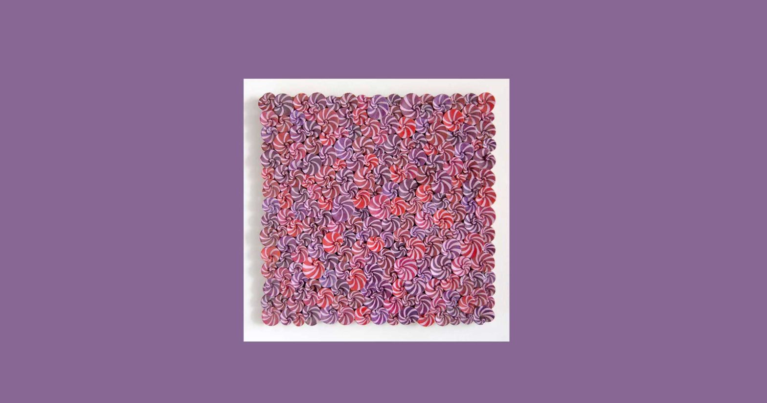 Sound of river flow 1996, Sculpture by Kazumasa Mizokami, A work in which a red square base covered with a small swirling shell-like shape is filled with thin white lines and appears to be moving.
